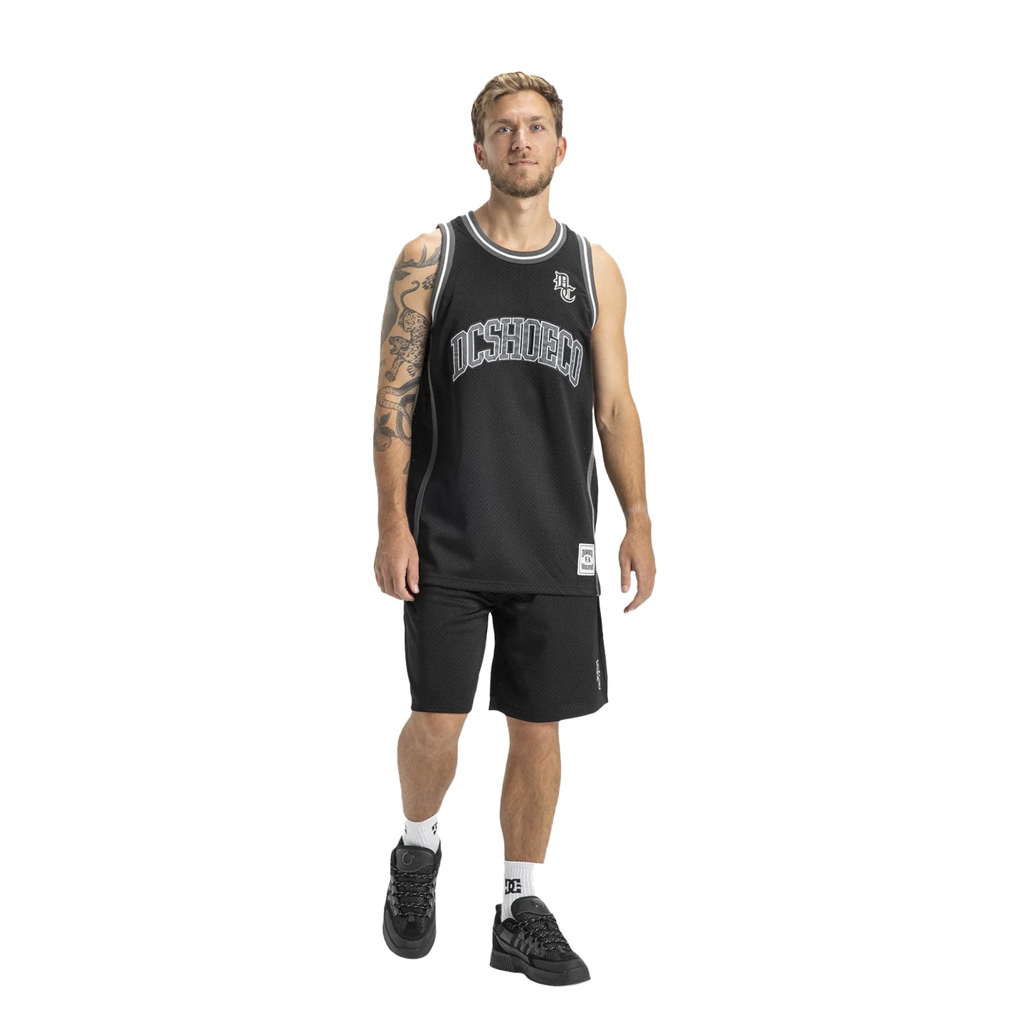 Camiseta Negra DC Shoes Baskteball